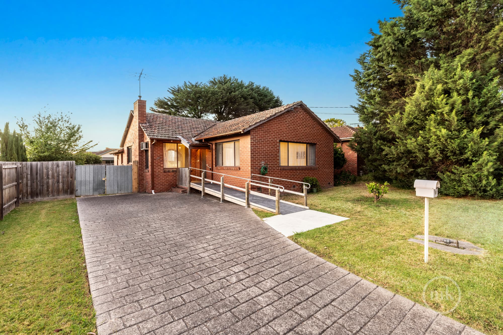 23 Miller Street, Heidelberg Heights, Heidelberg Heights - Thumbnail 2