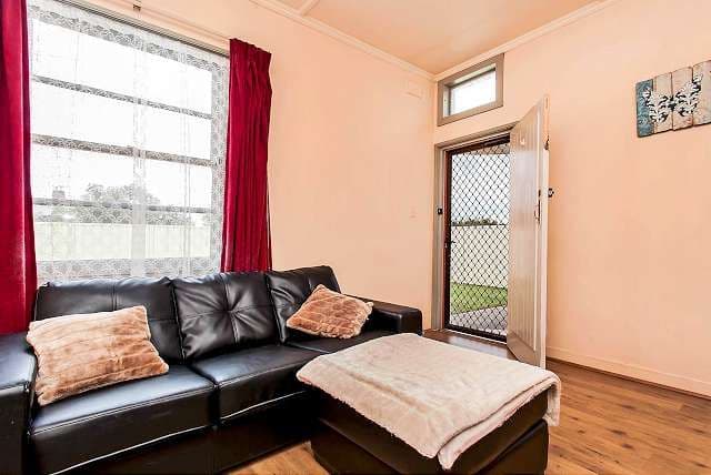 4 Woodmore Street, WOODVILLE NORTH SA 5012, Woodville North - Thumbnail 2