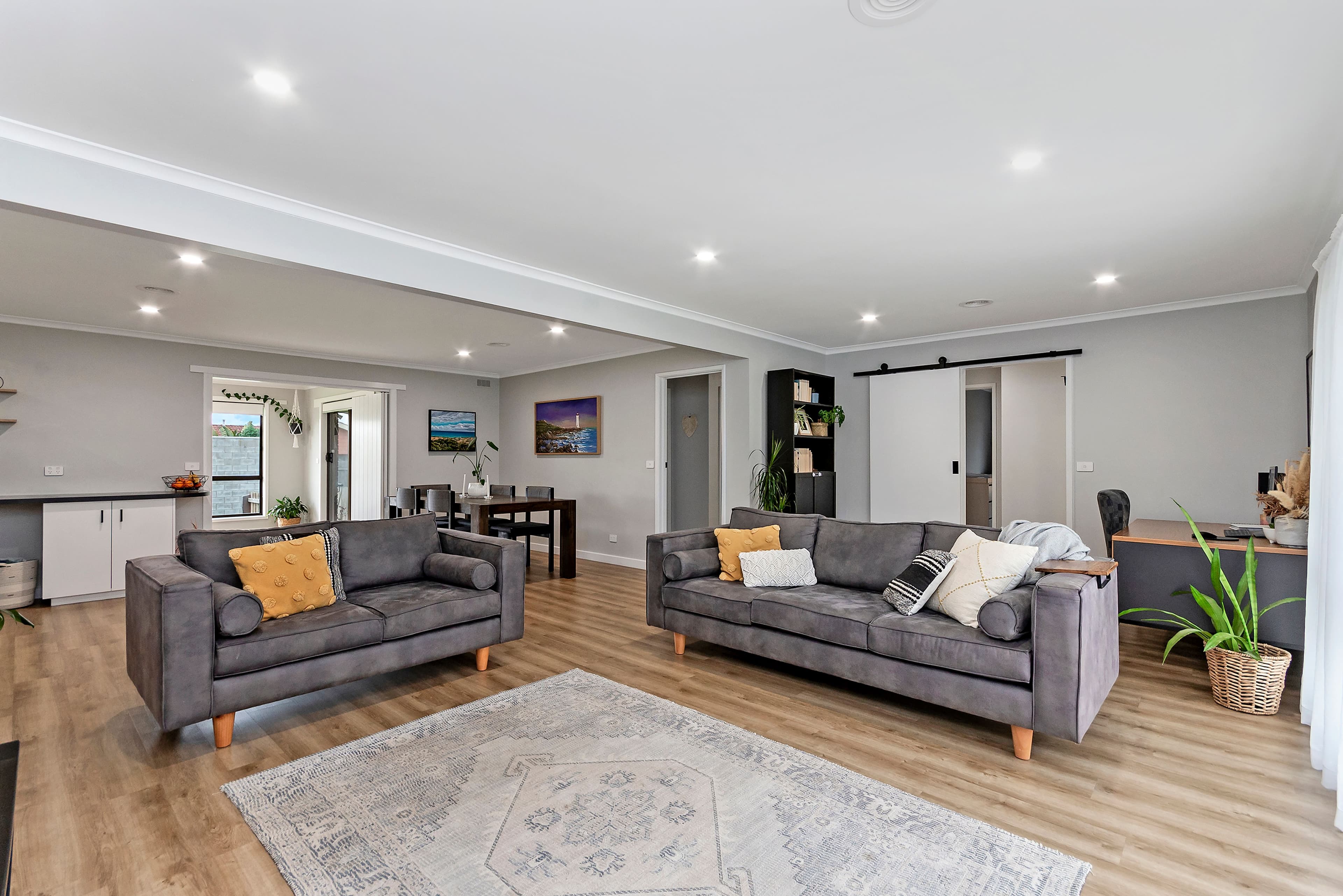 47 Whites Road, Warrnambool VIC 3280, Warrnambool - Thumbnail 2