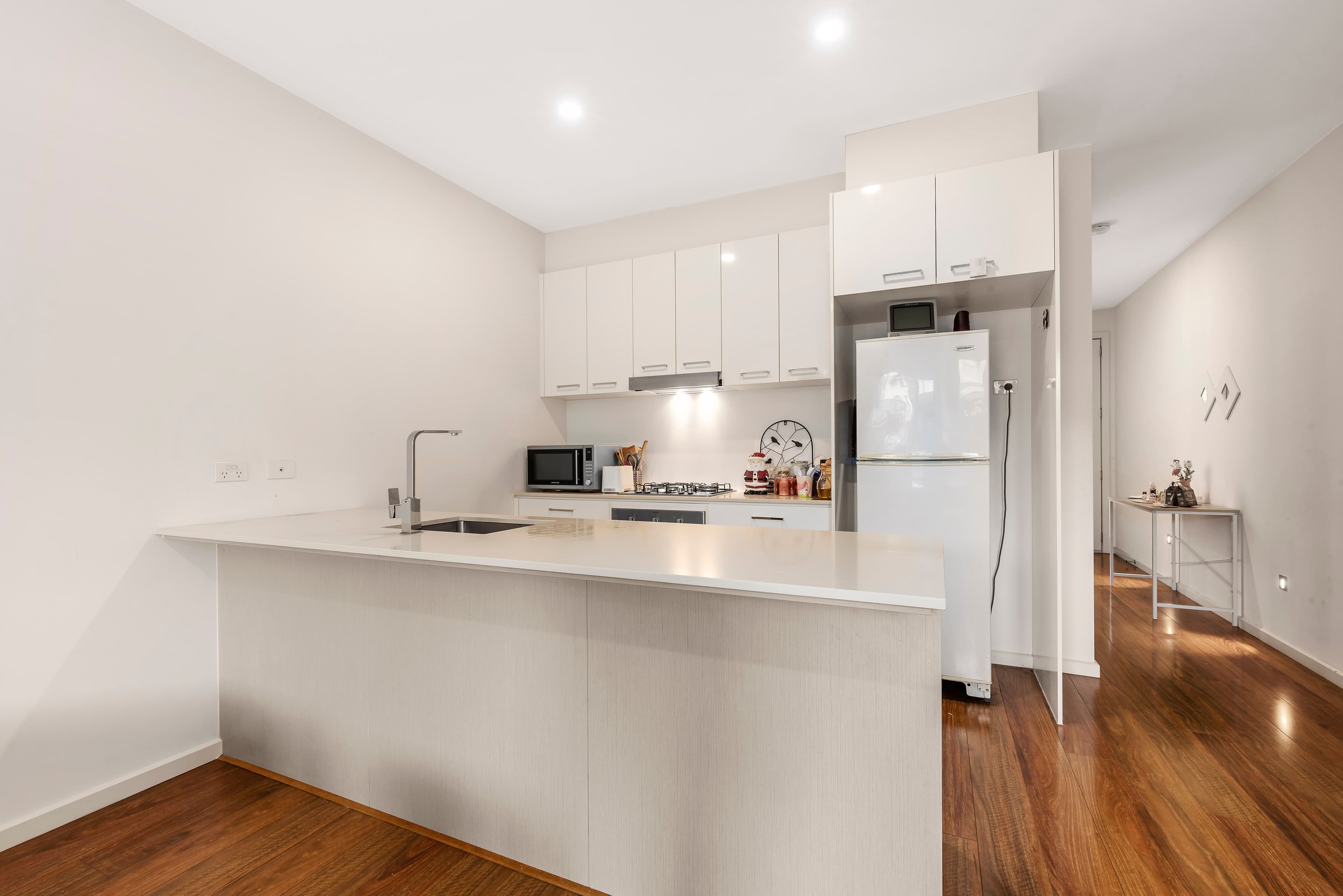 63 Copernicus Crescent, Bundoora VIC 3083, Bundoora - Thumbnail 3