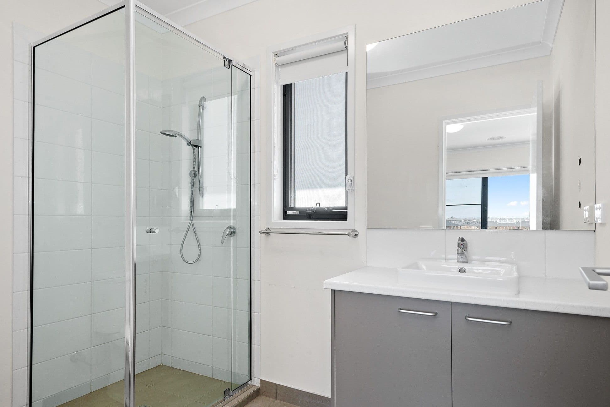 35 Treeve Parkway, Werribee VIC 3030, Werribee - Thumbnail 6