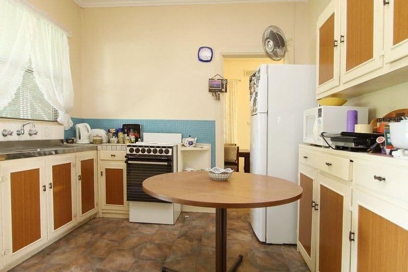 18 Blackler Avenue, PLYMPTON PARK SA 5038, Plympton Park - Thumbnail 6