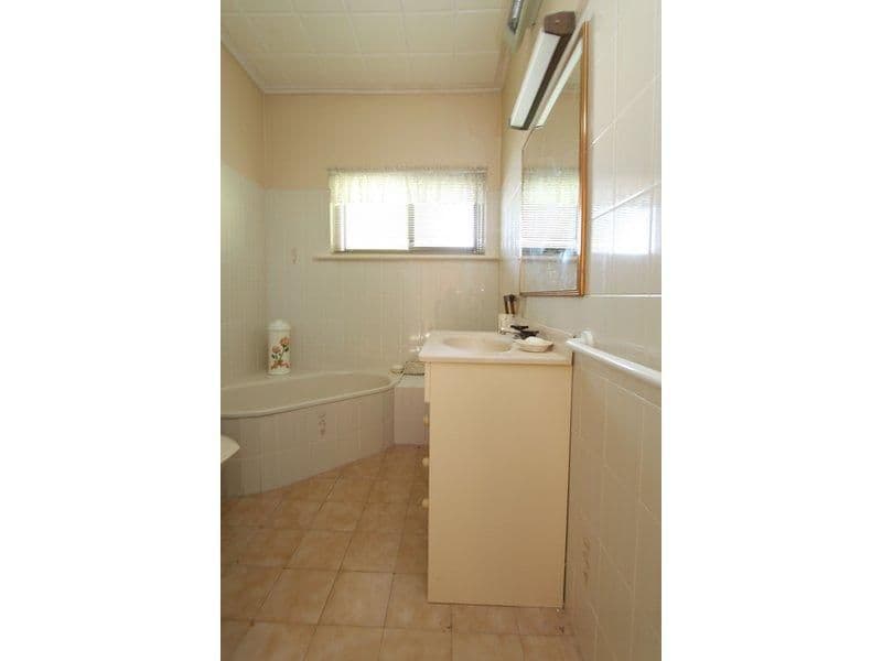 18 Blackler Avenue, PLYMPTON PARK SA 5038, Plympton Park - Thumbnail 7