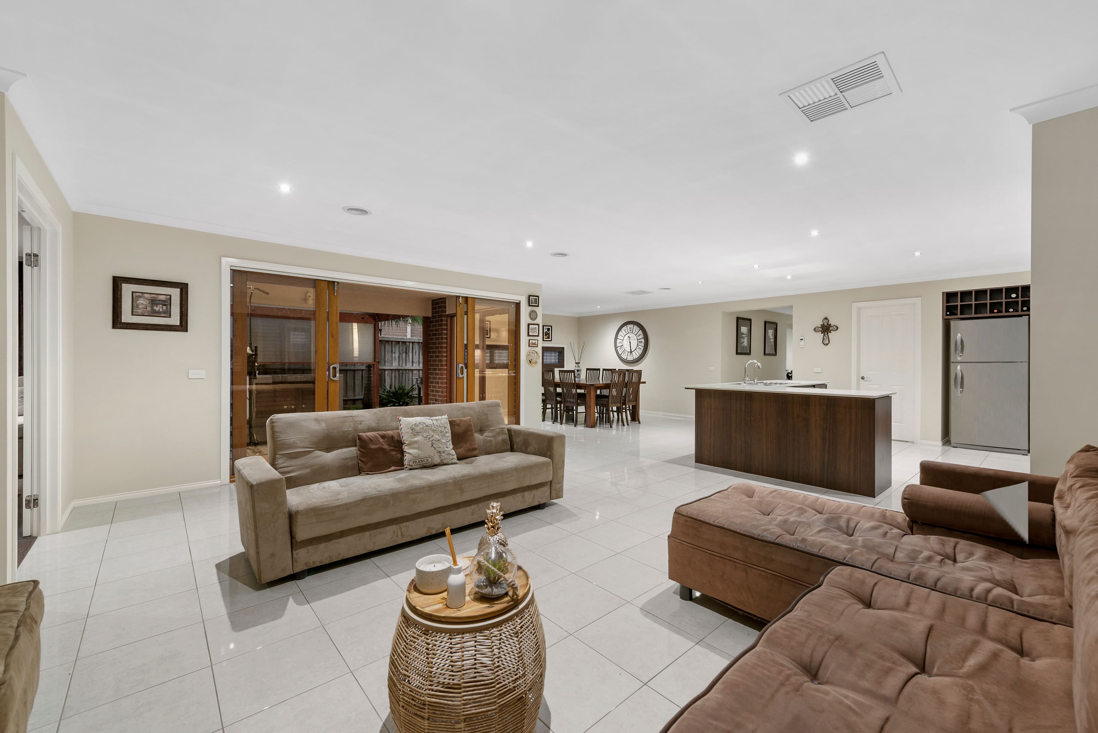 6 Wakefield Road, Taylors Hill VIC 3037, Taylors Hill - Thumbnail 6