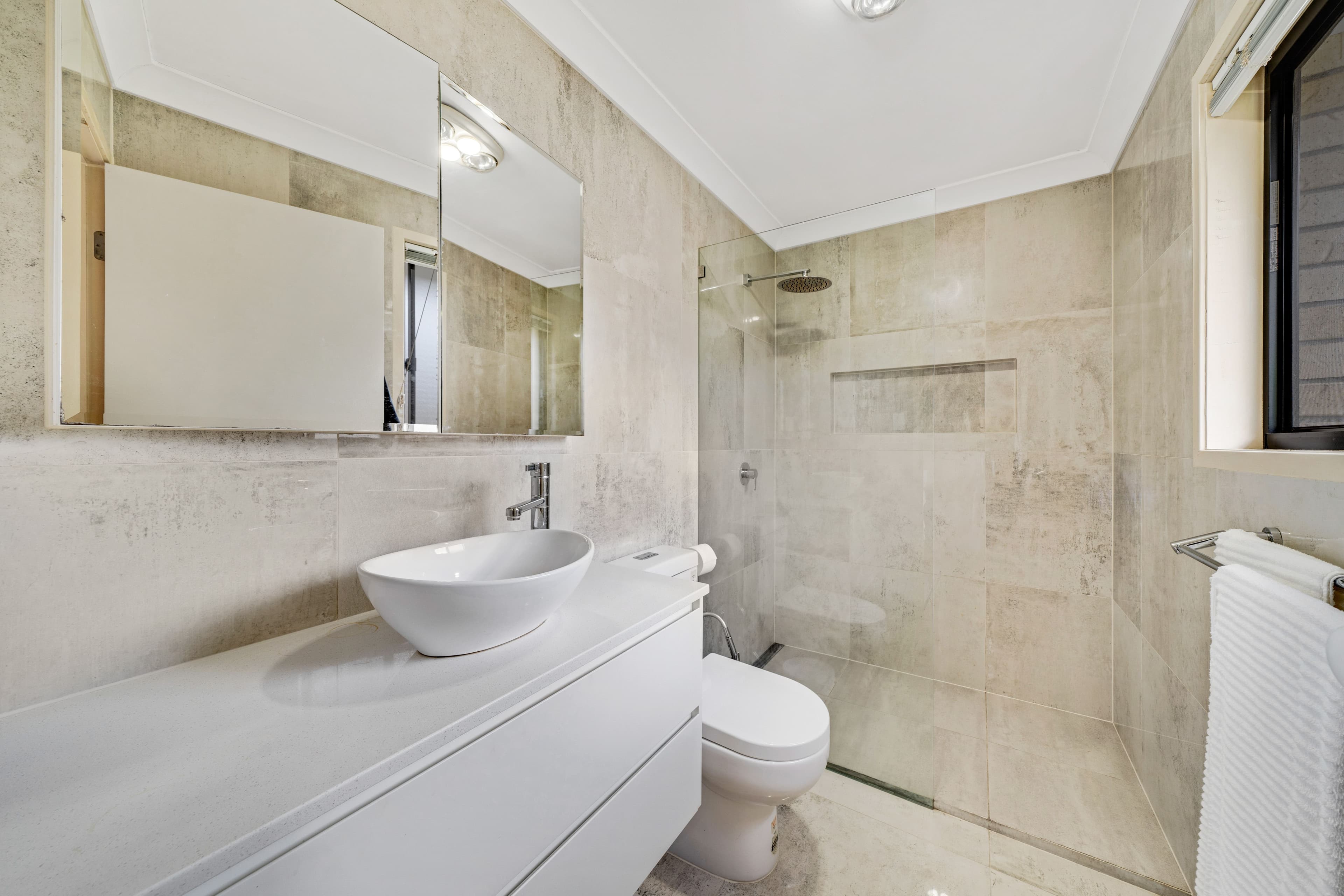 39 Lakeview Drive, Logan Reserve QLD 4133, Logan Reserve - Thumbnail 7