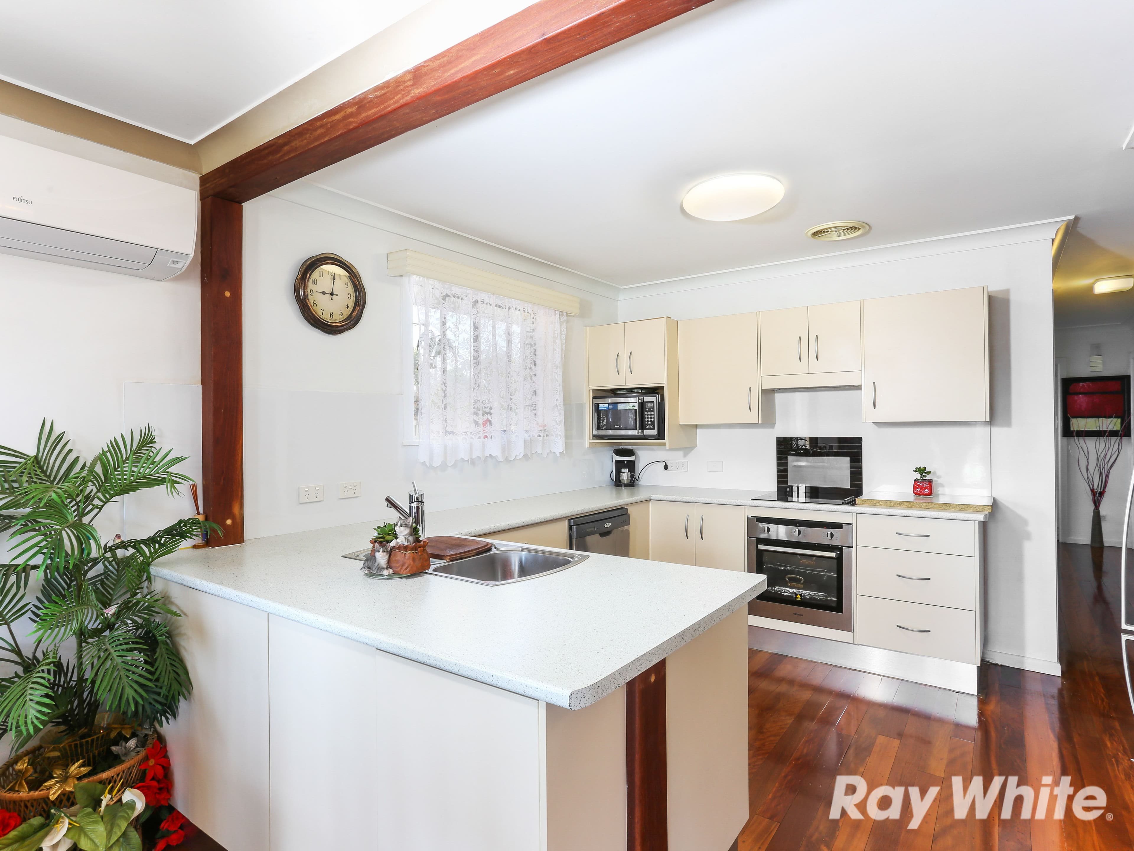 15 Eggins Street, Grafton - Thumbnail 7