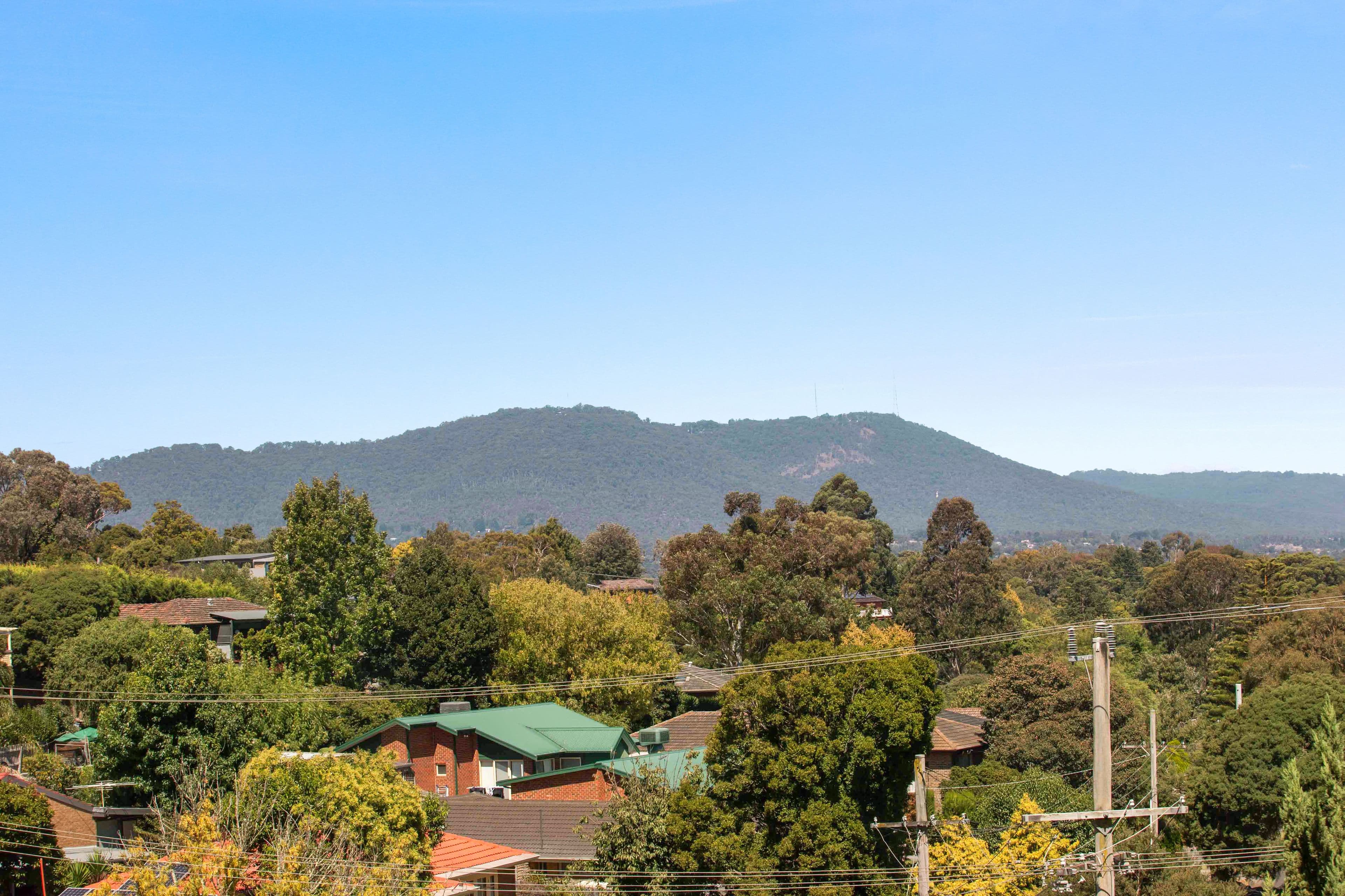 35 Old Kent Road, Mooroolbark VIC 3138, Mooroolbark - Thumbnail 3