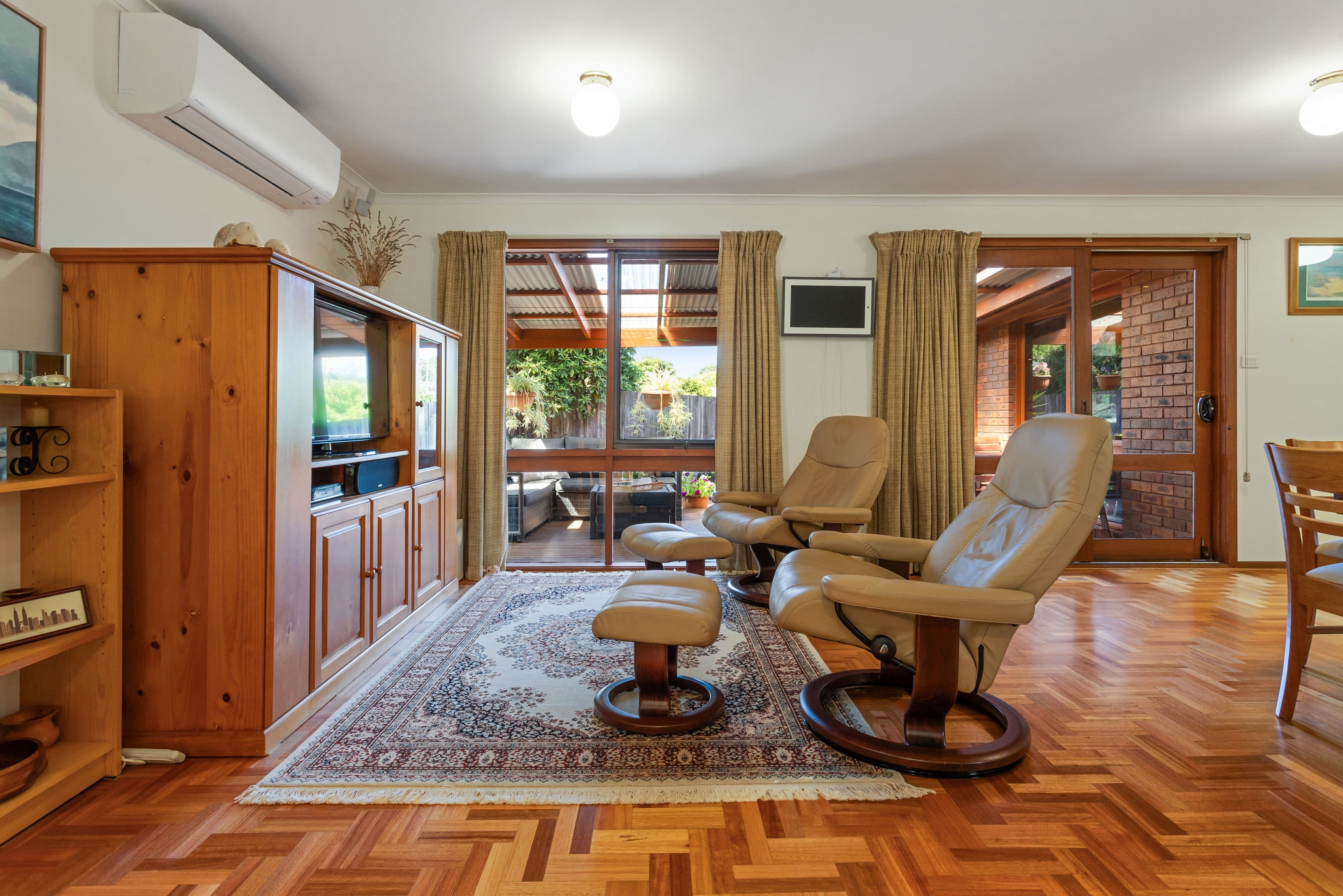 35 Old Kent Road, Mooroolbark VIC 3138, Mooroolbark - Thumbnail 7