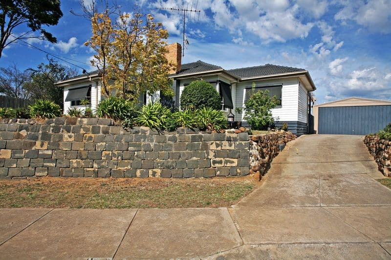 19 Ardlui Drive, NEWTOWN VIC 3220, Newtown - Image 1