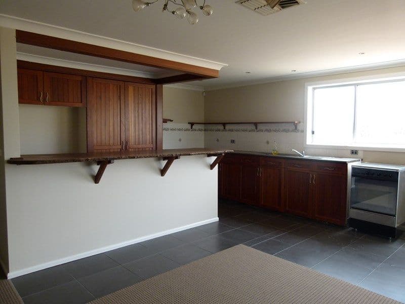 14 Bedgerabong Road, FORBES NSW 2871, Forbes - Thumbnail 2