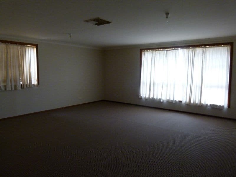 14 Bedgerabong Road, FORBES NSW 2871, Forbes - Thumbnail 8