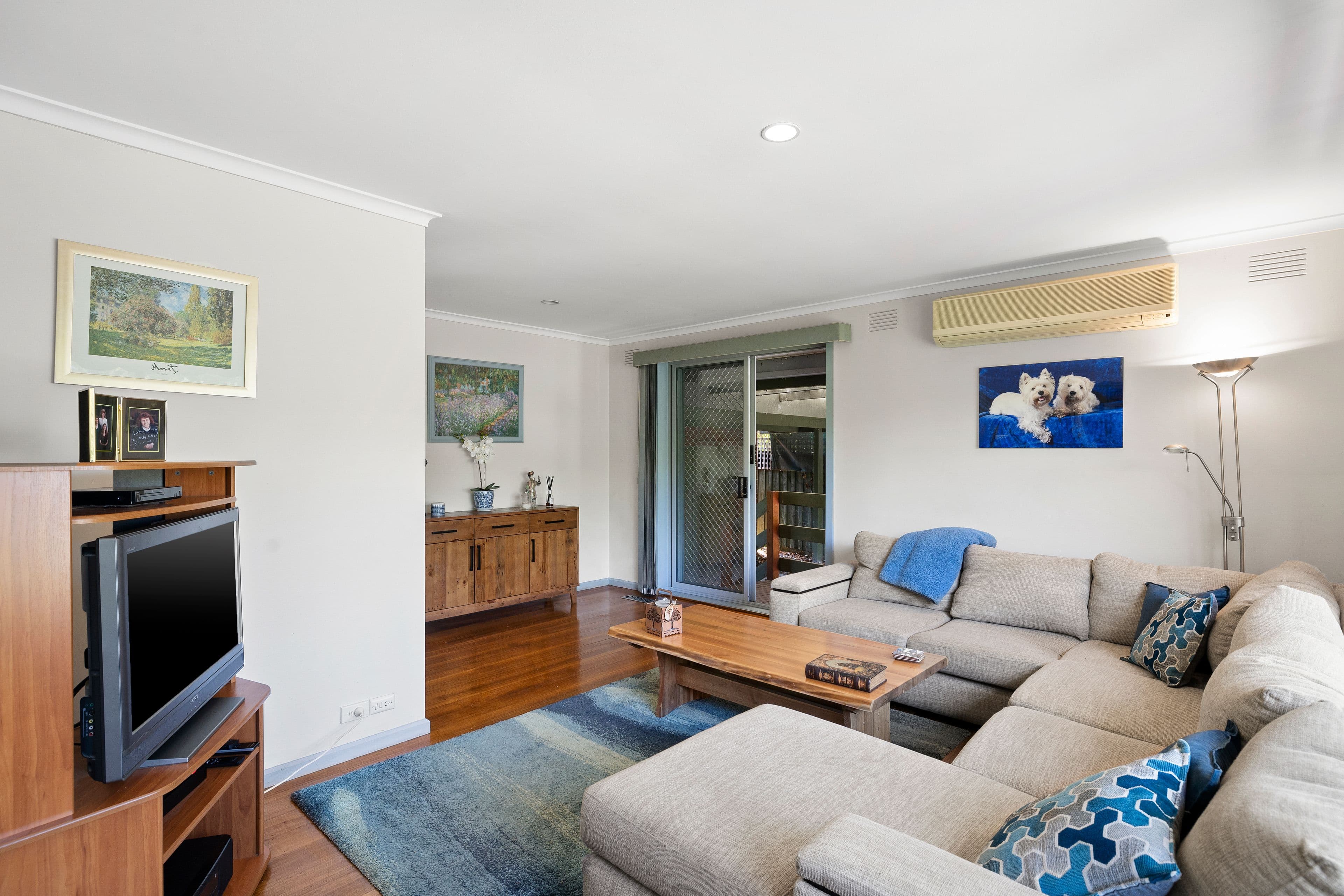 8 Carmen Court, Ringwood VIC 3134, Ringwood - Thumbnail 3