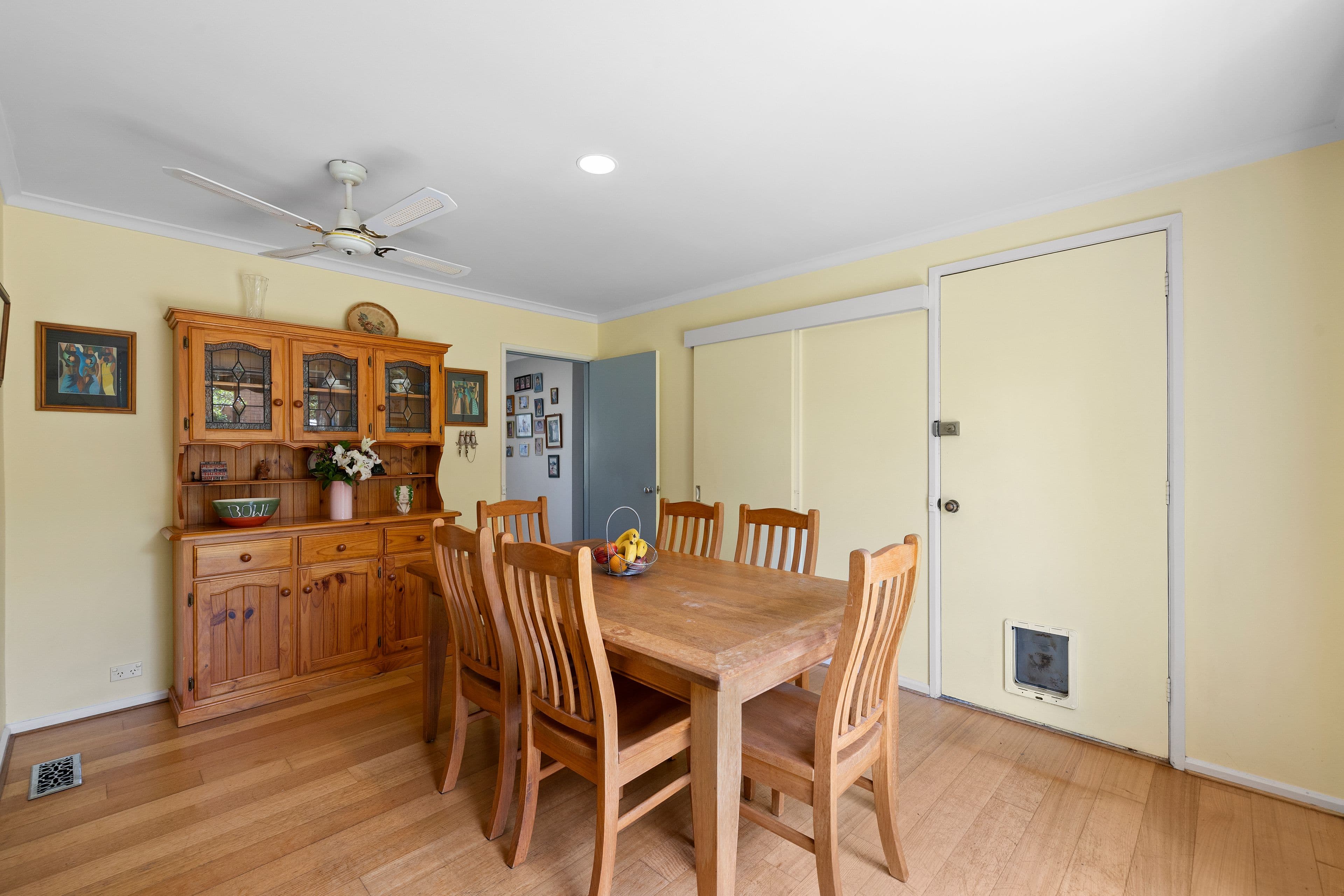 8 Carmen Court, Ringwood VIC 3134, Ringwood - Thumbnail 4