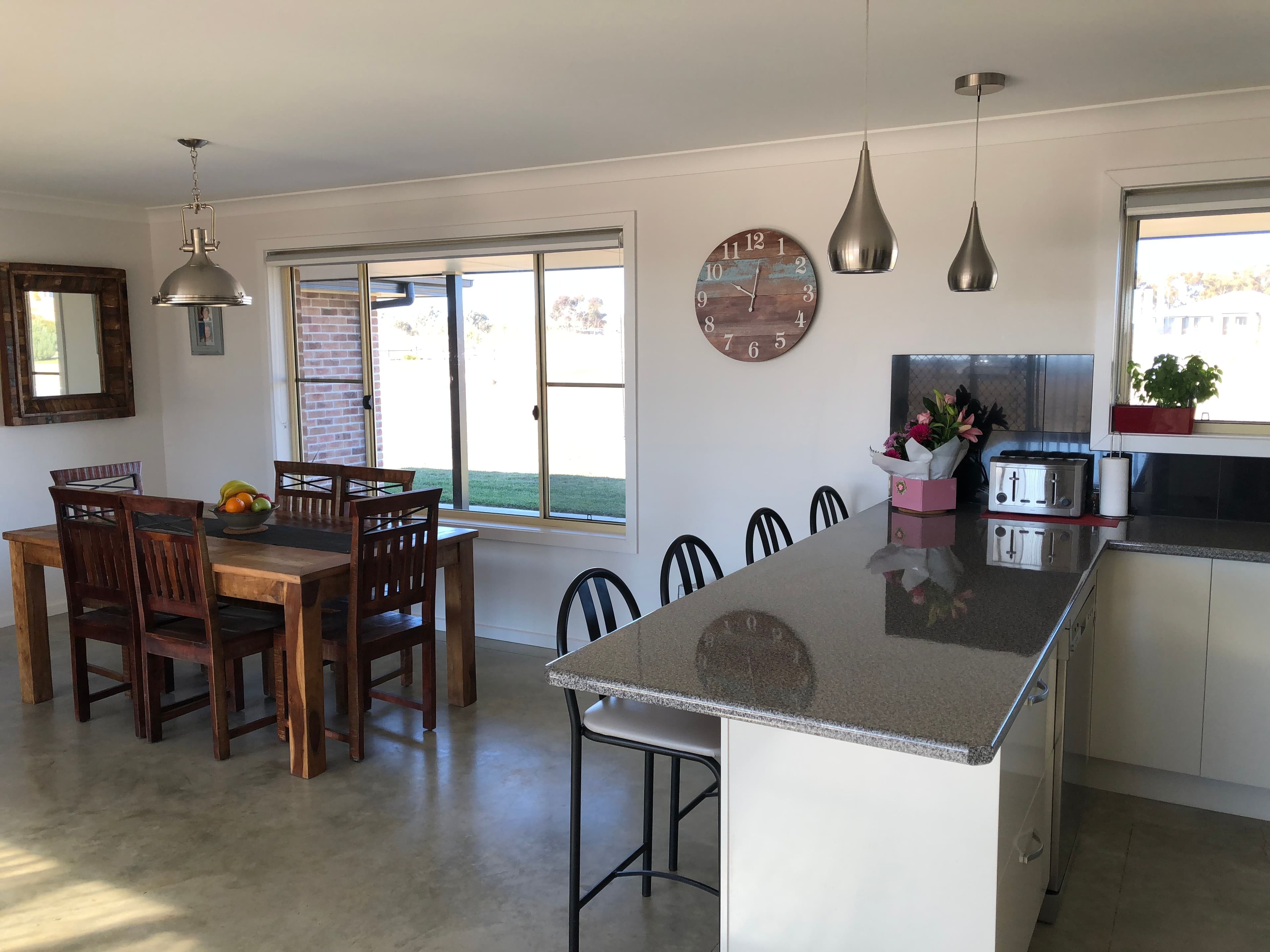 17/30-40 The Esplanade, Burleigh Heads QLD 4220, Burleigh Heads - Thumbnail 5