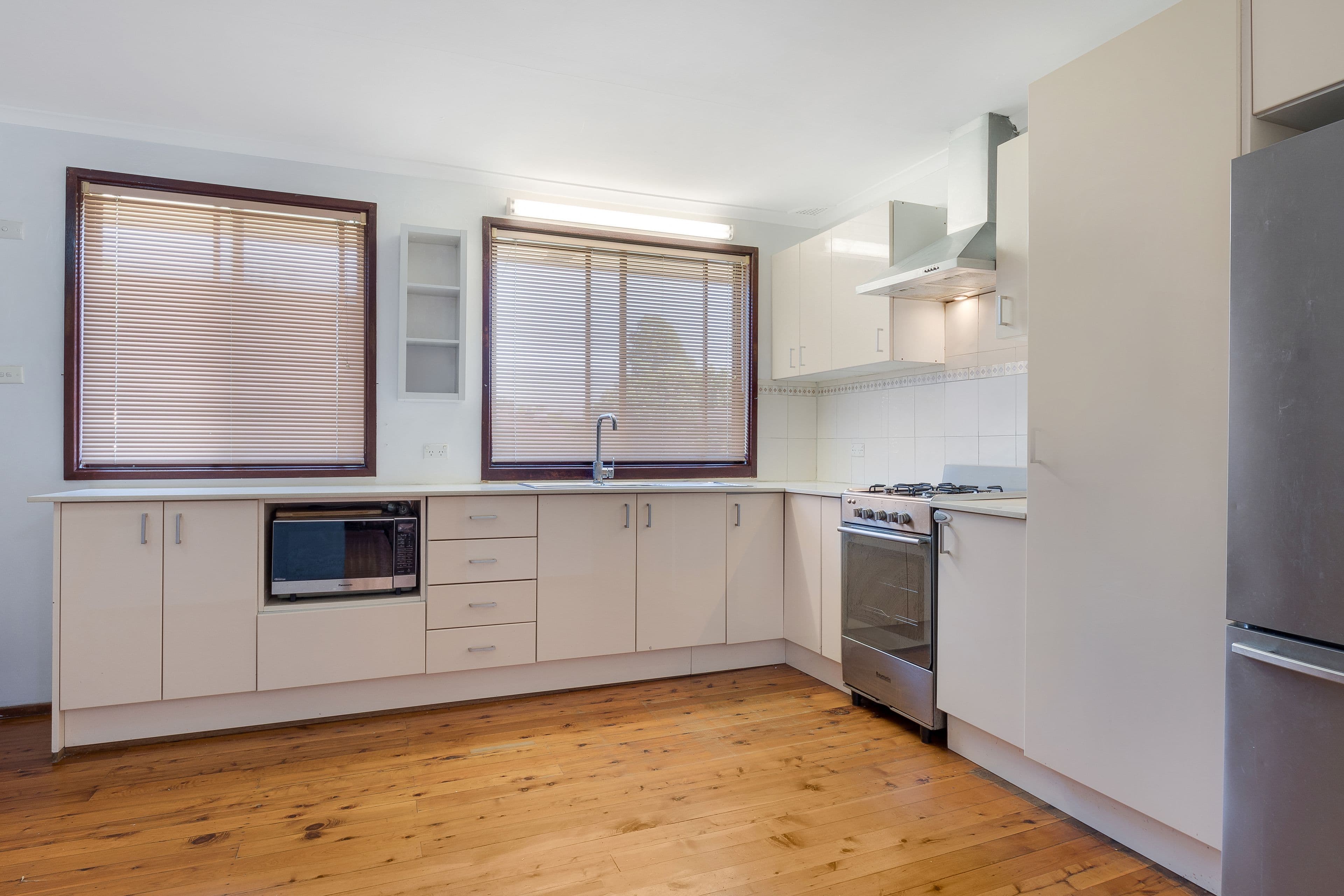 16 and 16A Lillas Place, MINTO NSW 2566, Minto - Thumbnail 7