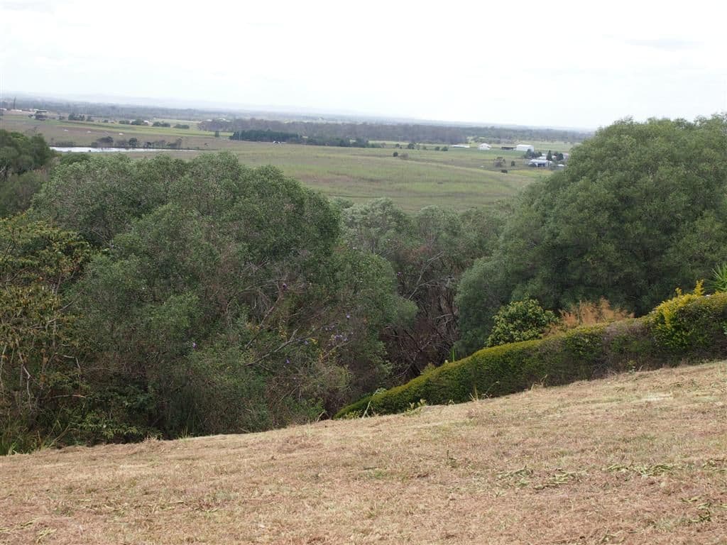 14 Swissalp Drive, URRAWEEN QLD 4655, Urraween - Image 1