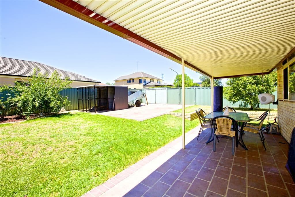 8 Windorra Avenue, GLENMORE PARK NSW 2745, Glenmore Park - Thumbnail 7
