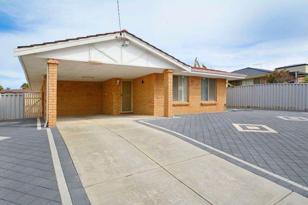 4 Oakleaf Circle, Mirrabooka WA 6061, Mirrabooka - Thumbnail 5