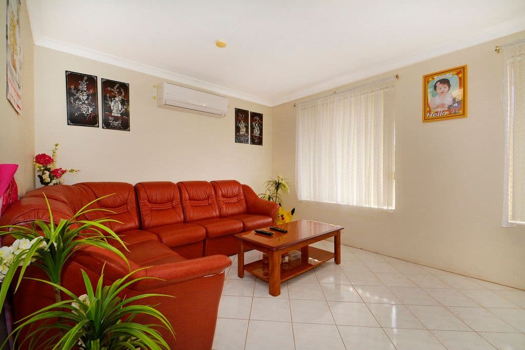 4 Oakleaf Circle, Mirrabooka WA 6061, Mirrabooka - Thumbnail 6