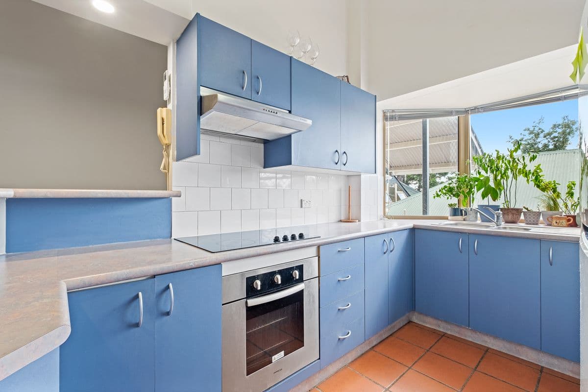 15 Clarence Road, Indooroopilly QLD 4068, Indooroopilly - Thumbnail 4