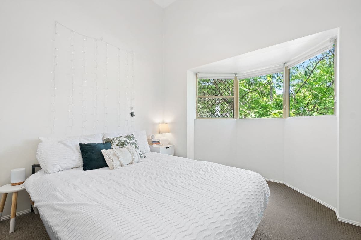 15 Clarence Road, Indooroopilly QLD 4068, Indooroopilly - Thumbnail 7
