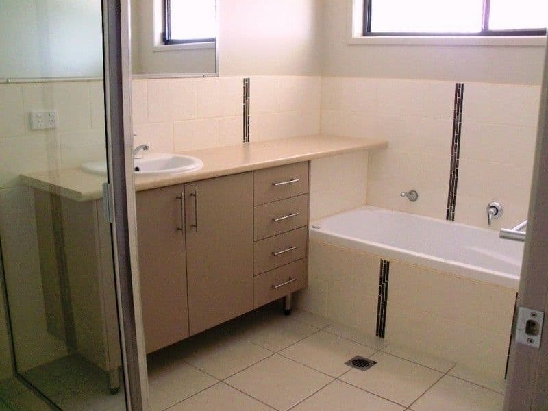 13 Hodge Street, KINGAROY QLD 4610, Kingaroy - Thumbnail 7