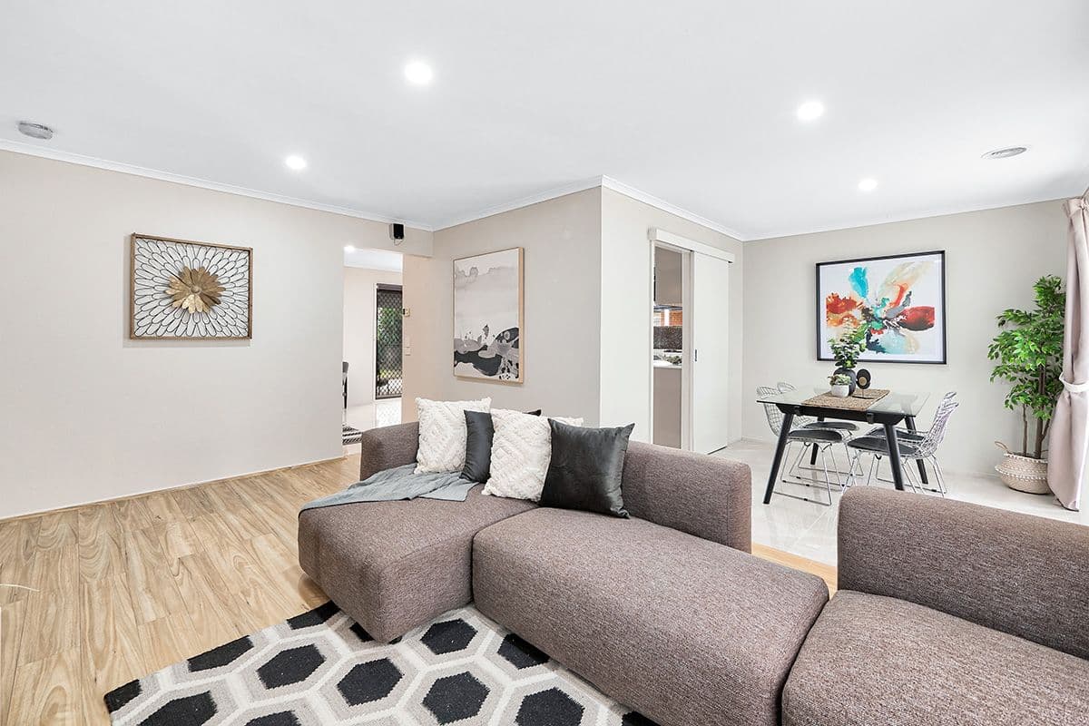 7 Josephine Avenue, Cranbourne North VIC 3977, Cranbourne North - Thumbnail 4