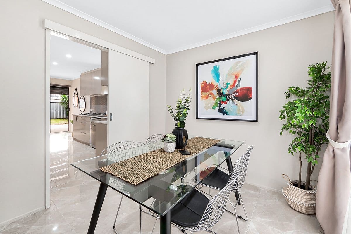 7 Josephine Avenue, Cranbourne North VIC 3977, Cranbourne North - Thumbnail 5