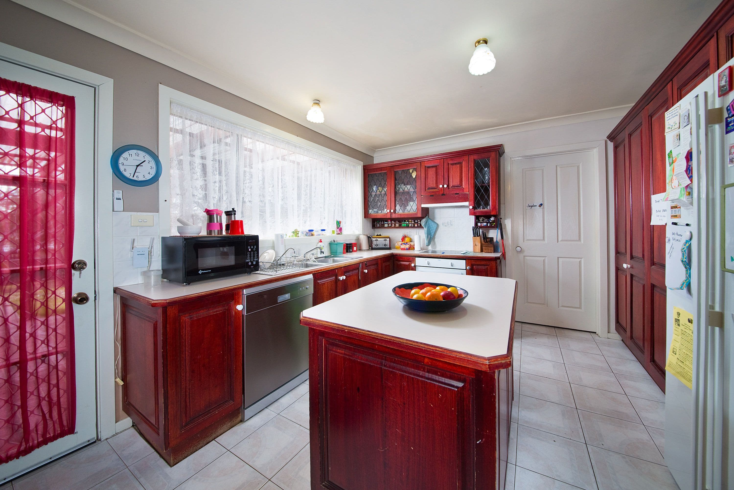 105 Sinclair Crescent, Wentworth Falls - Thumbnail 3
