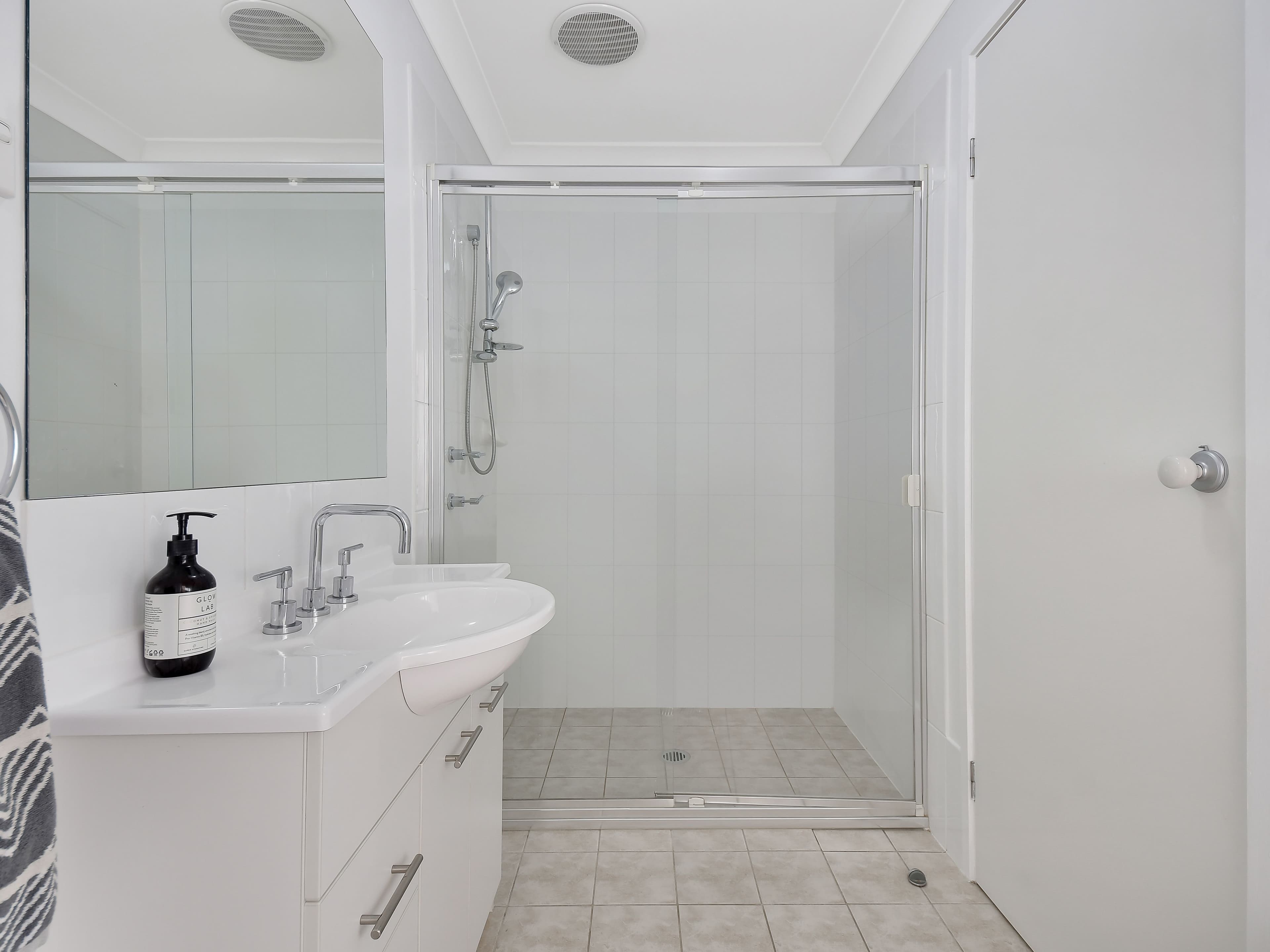 5 Fairchild Road, Campbelltown NSW 2560, Campbelltown - Thumbnail 8