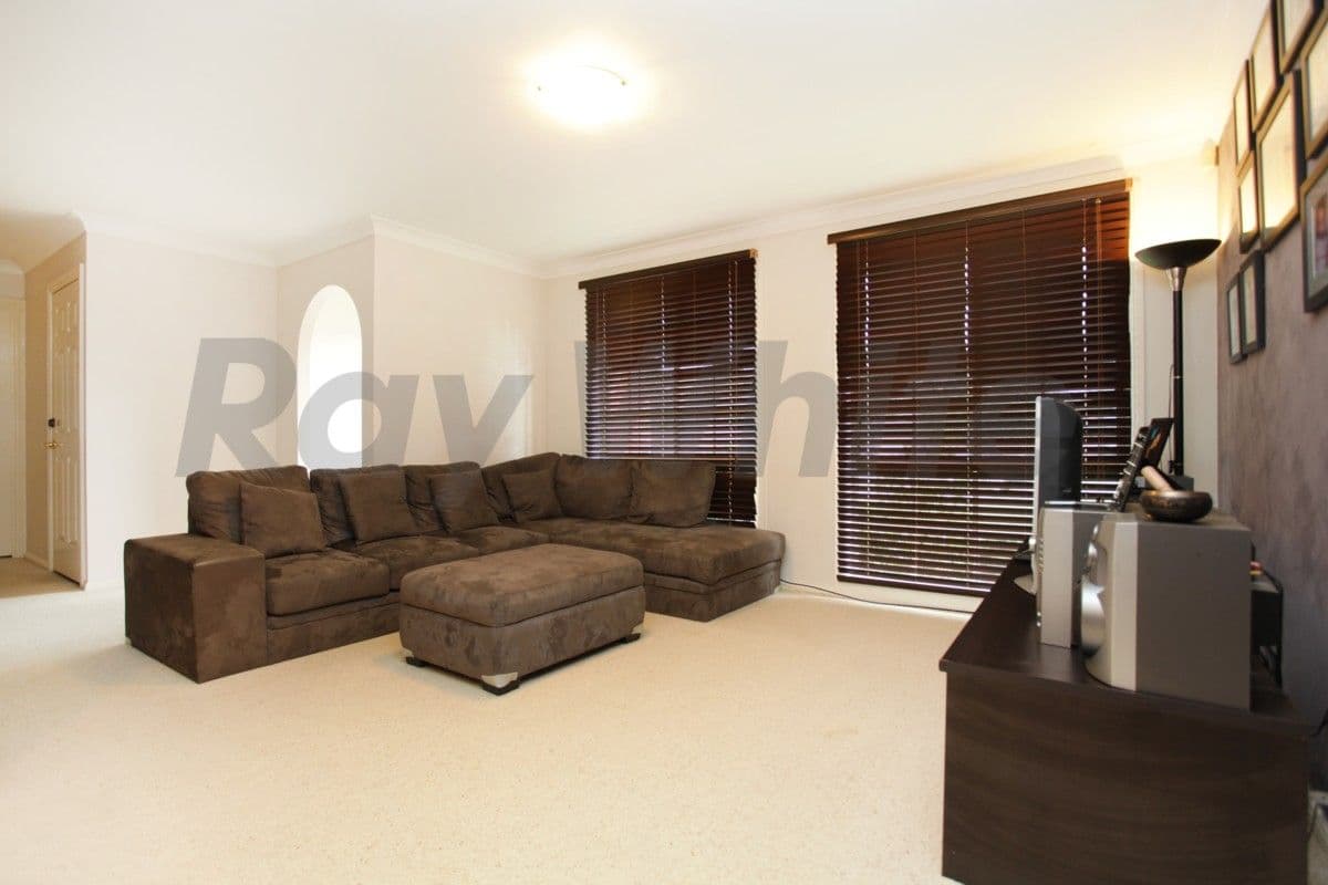 4  Viola Place, GLENMORE PARK NSW 2745, Glenmore Park - Thumbnail 3