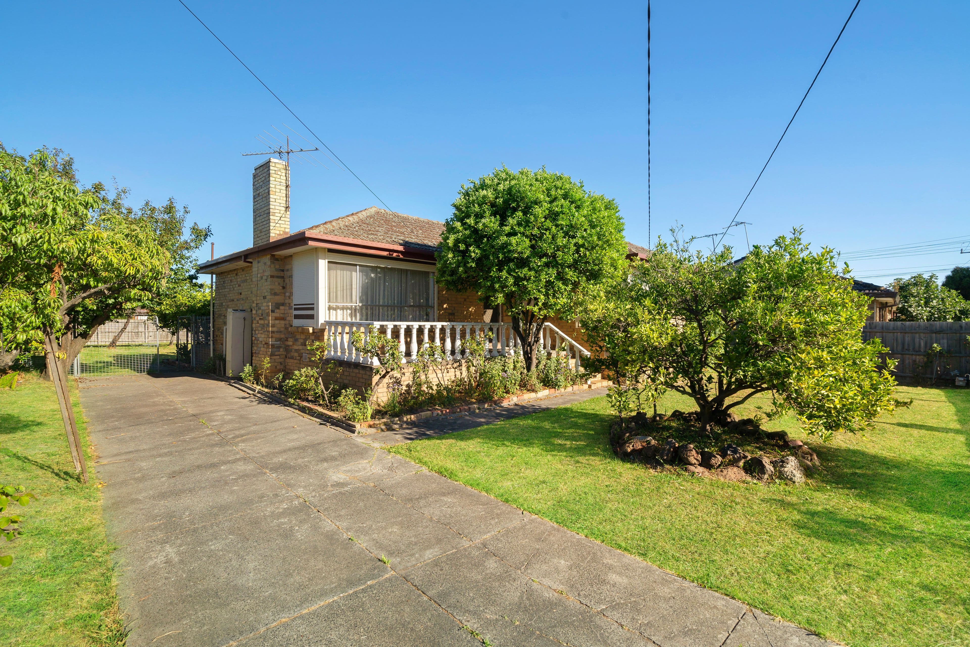22 Tennyson Avenue, Clayton South VIC 3169, Clayton South - Thumbnail 2