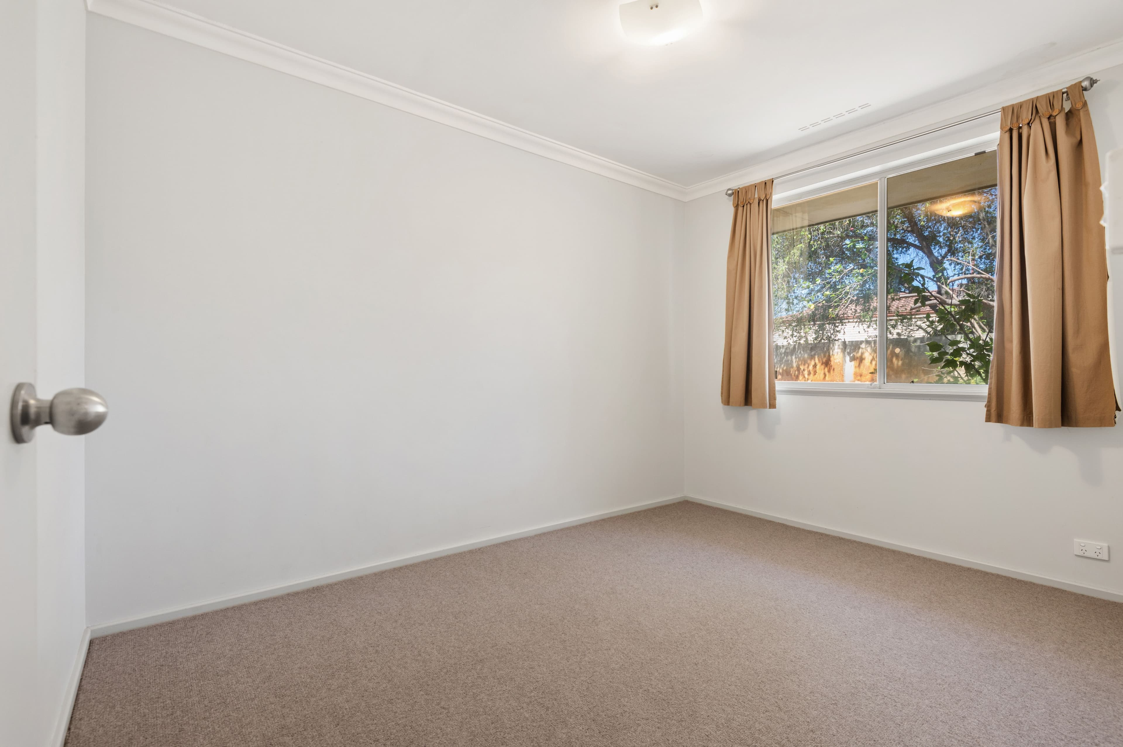 3 Regency Drive, Thornlie WA 6108, Thornlie - Thumbnail 5
