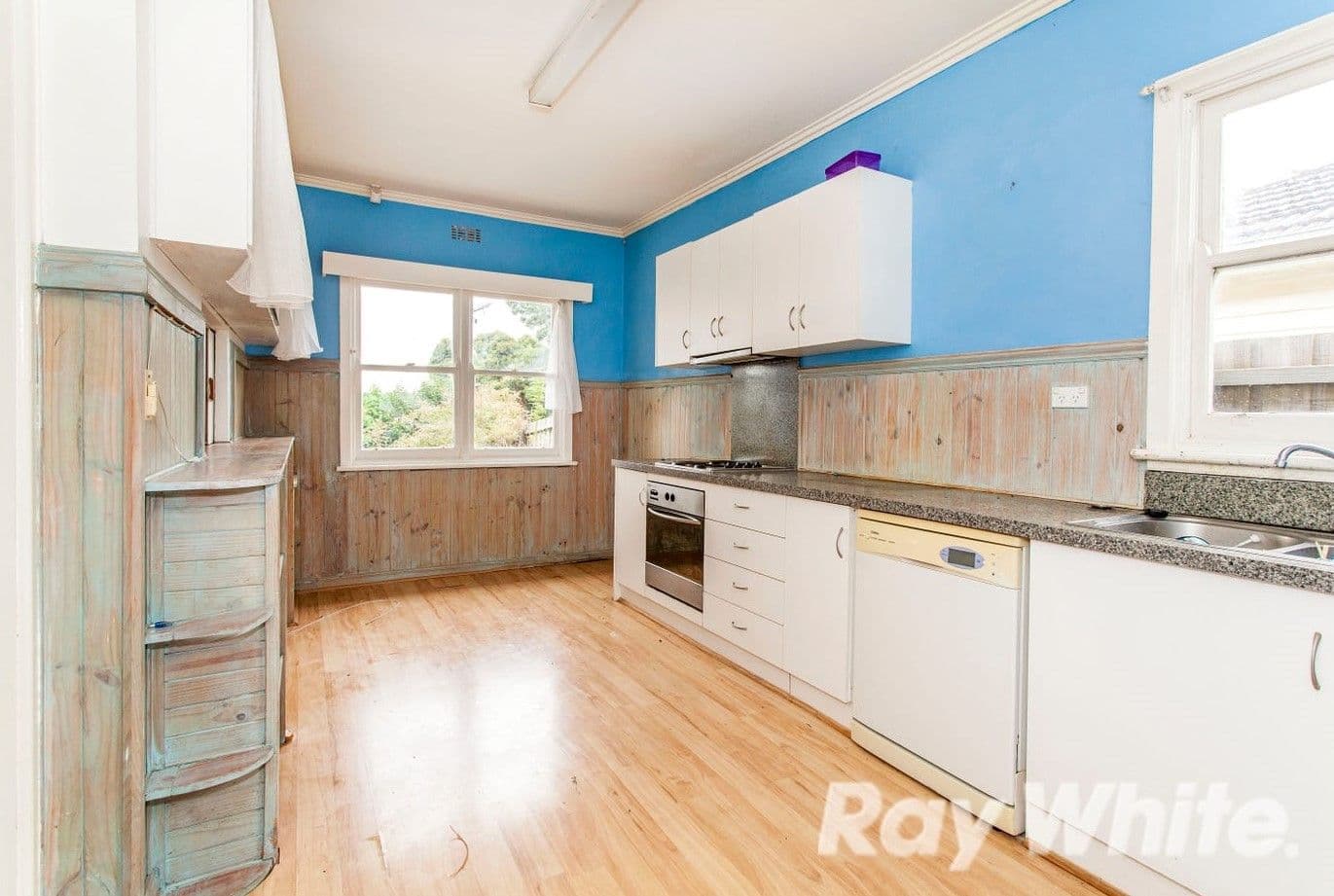22 Glenice Avenue, Blackburn South VIC 3130, Blackburn South - Thumbnail 5