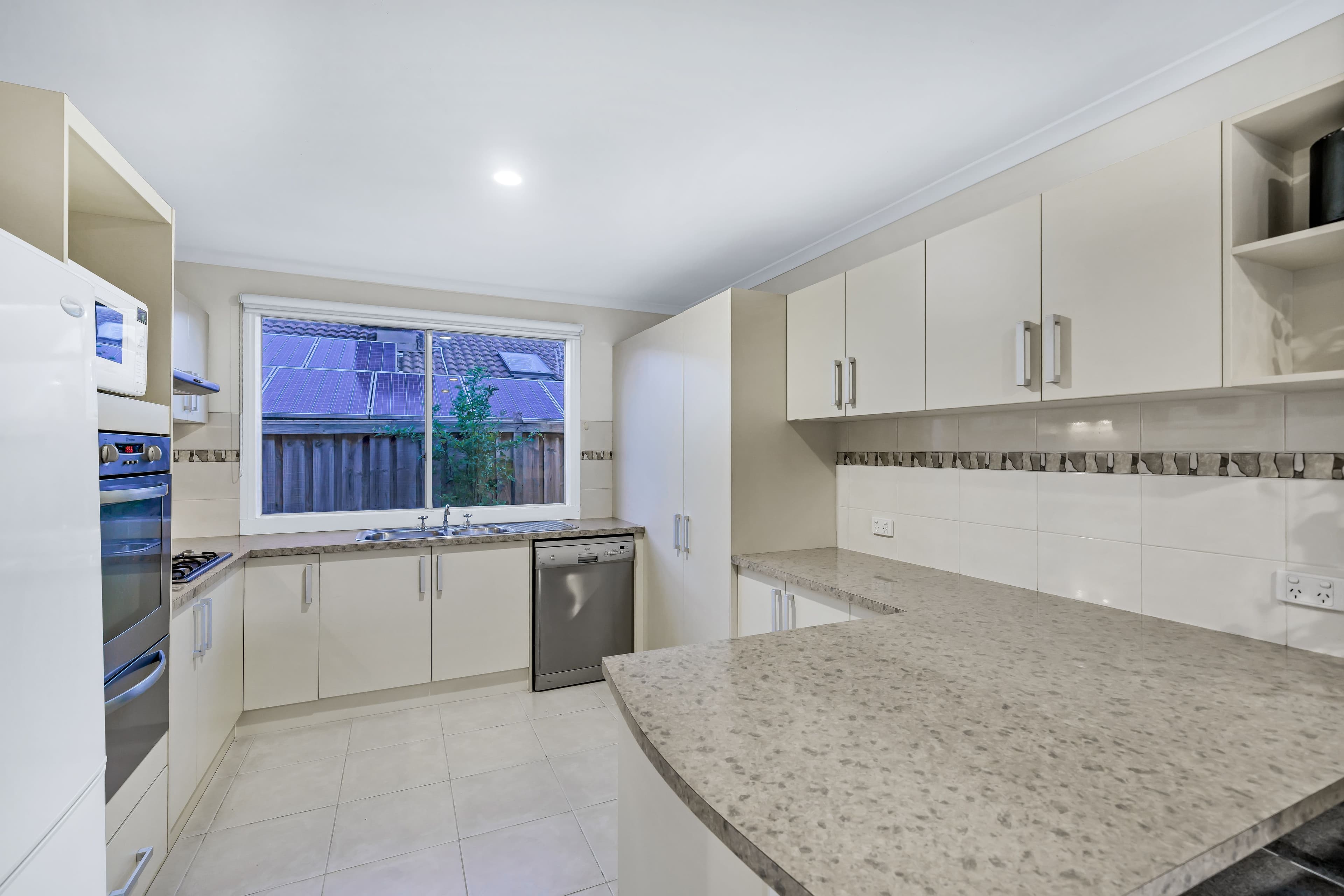 22 Canadian Maple Place, Lyndhurst VIC 3975, Lyndhurst - Thumbnail 6