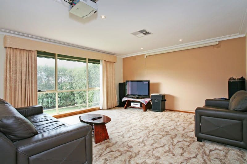 33 Fairlie Street, HAMLYN HEIGHTS VIC 3215, Hamlyn Heights - Thumbnail 3