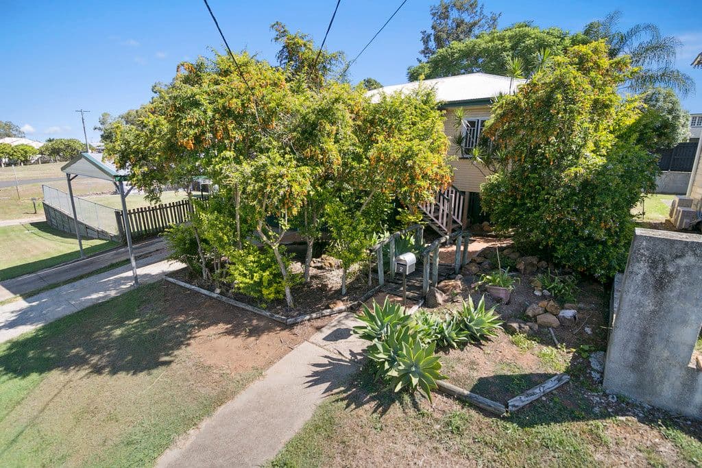 2 Richards Street, North Ipswich QLD 4305, North Ipswich - Thumbnail 5