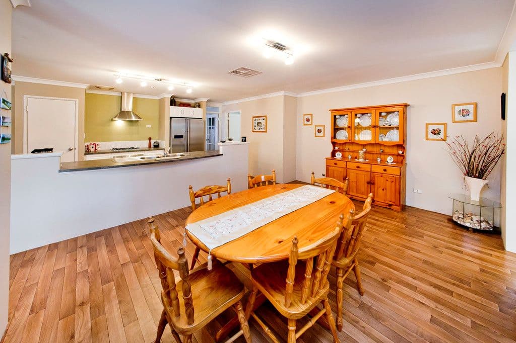 11 Grampian Way, Caversham WA 6055, Caversham - Thumbnail 4