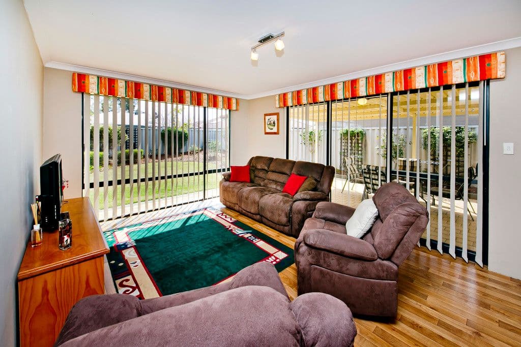 11 Grampian Way, Caversham WA 6055, Caversham - Thumbnail 8
