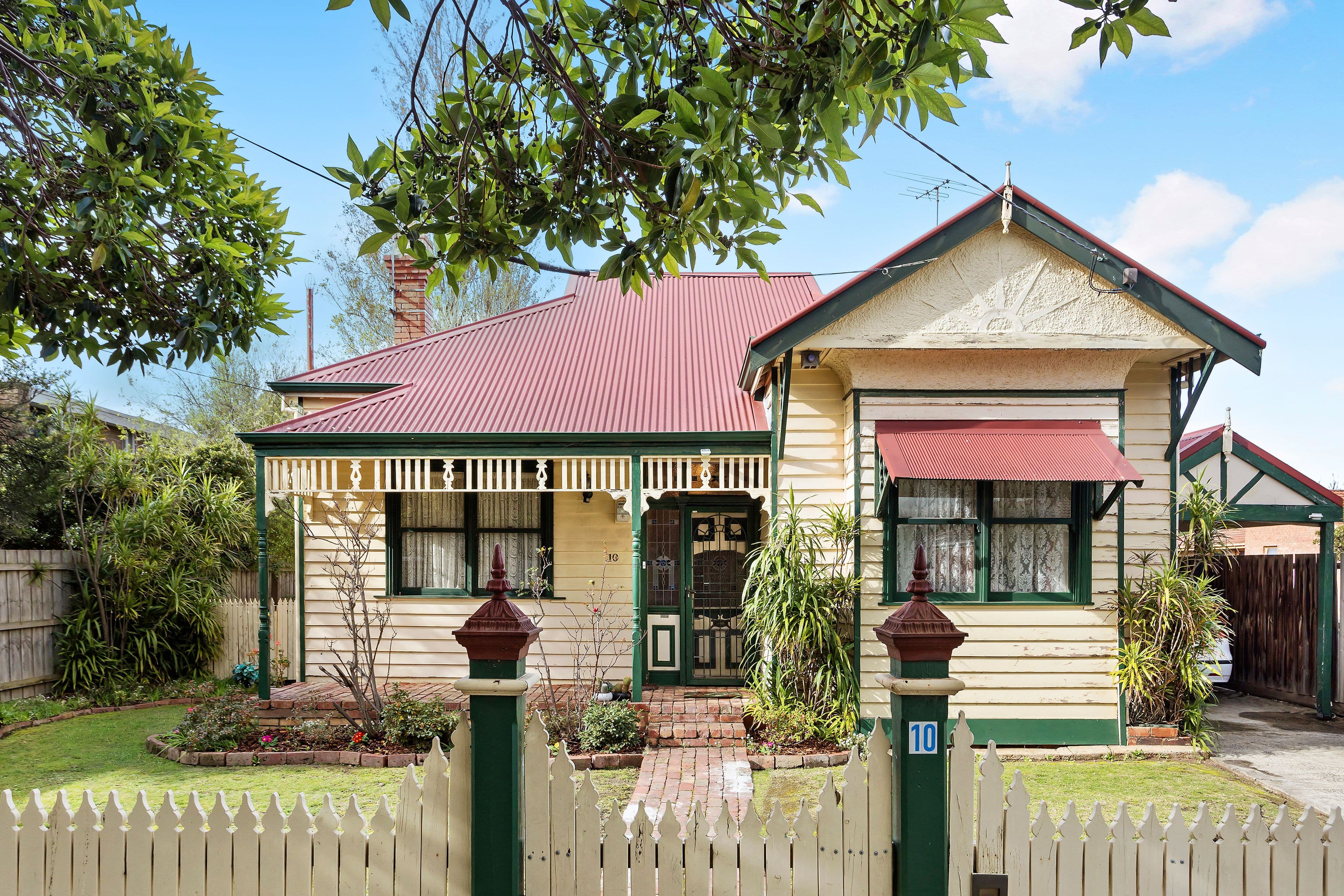10 Ames Avenue, Carnegie VIC 3163, Carnegie - Image 1