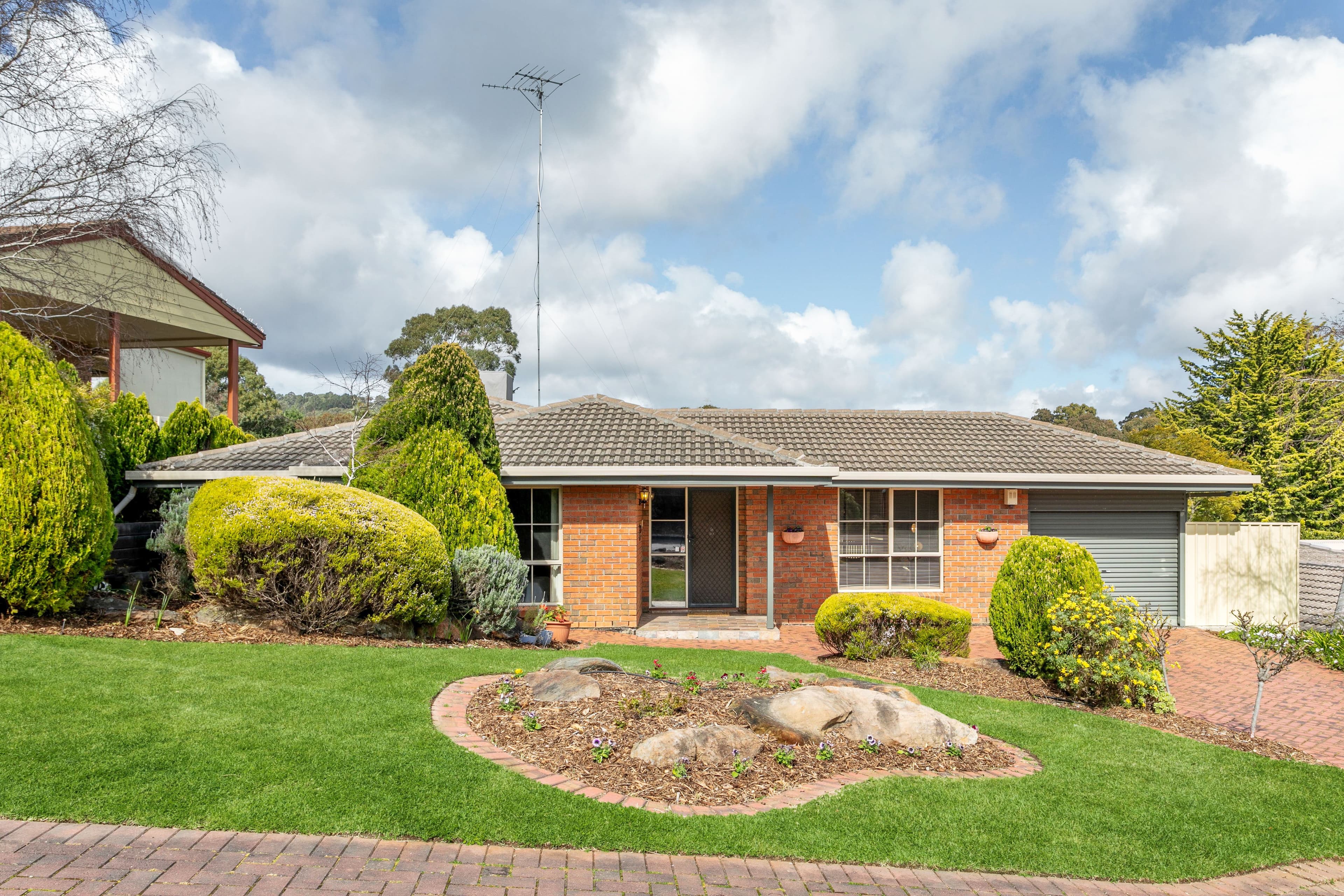 26 Woodlea Drive, Aberfoyle Park SA 5159, Aberfoyle Park - Image 1