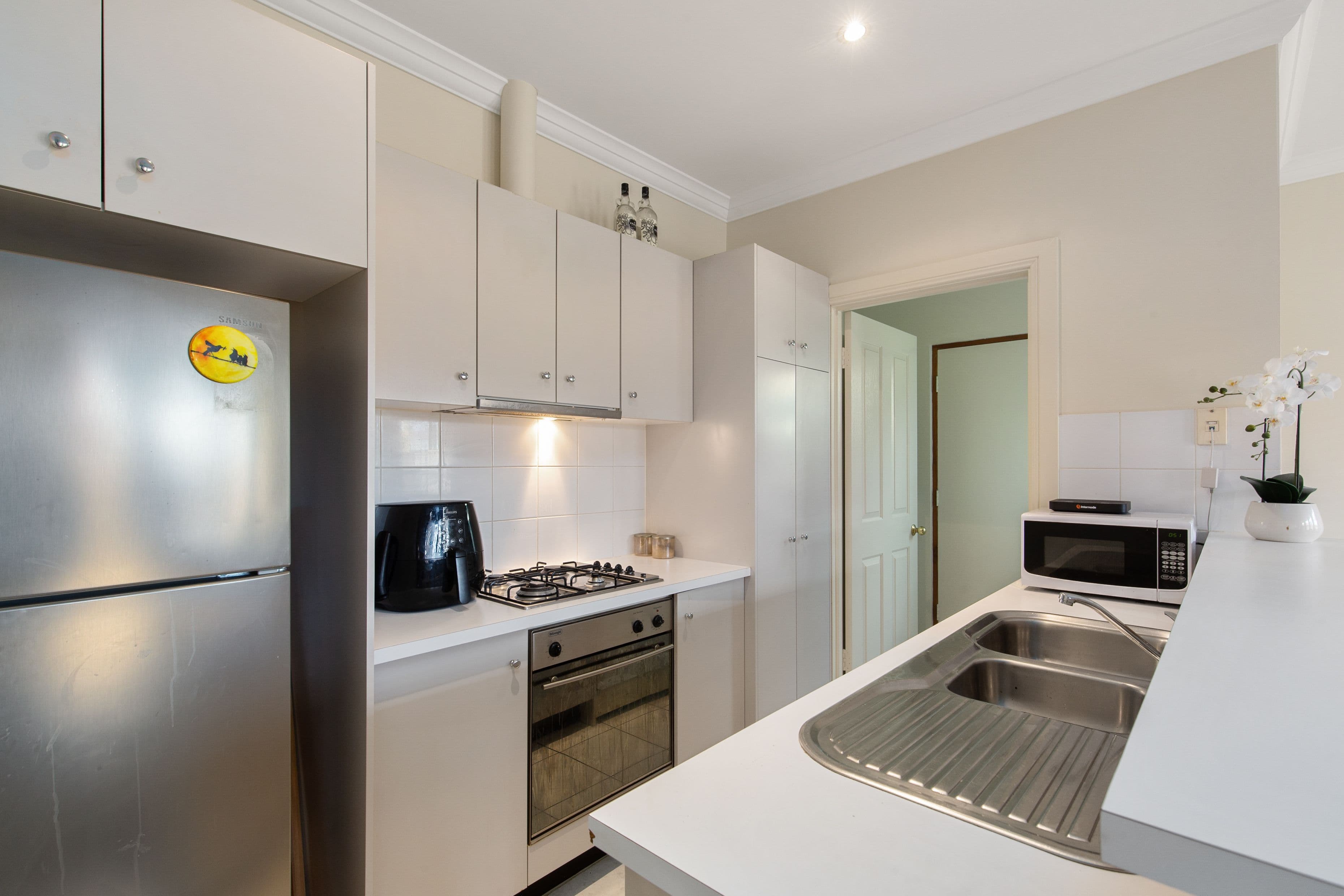 107 Tapleys Hill Road, Glenelg North SA 5045, Glenelg North - Thumbnail 5