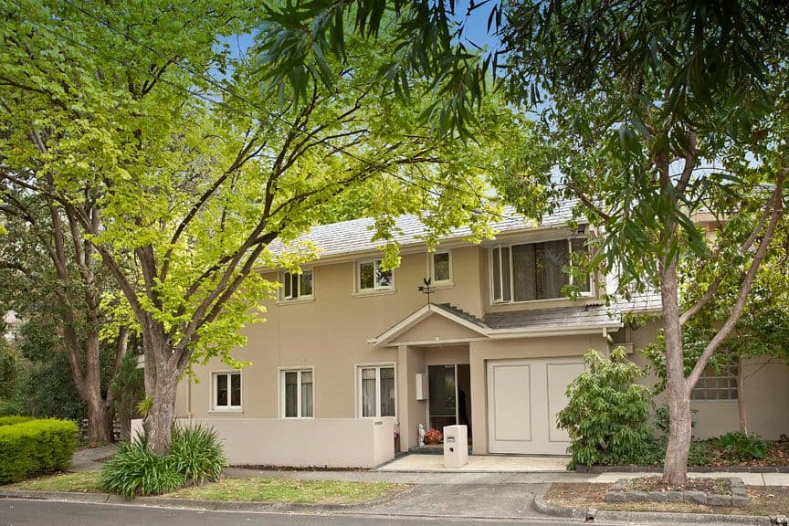 2A Marbray Drive, GLEN WAVERLEY VIC 3150, Glen Waverley - Image 1