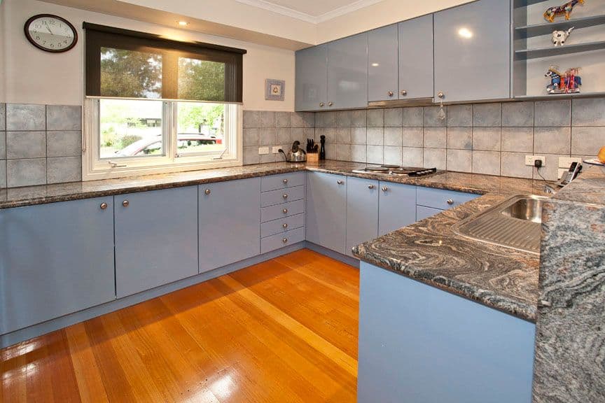 2A Marbray Drive, GLEN WAVERLEY VIC 3150, Glen Waverley - Thumbnail 3
