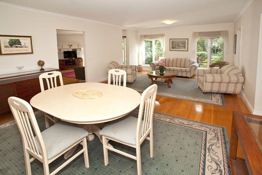 2A Marbray Drive, GLEN WAVERLEY VIC 3150, Glen Waverley - Thumbnail 5