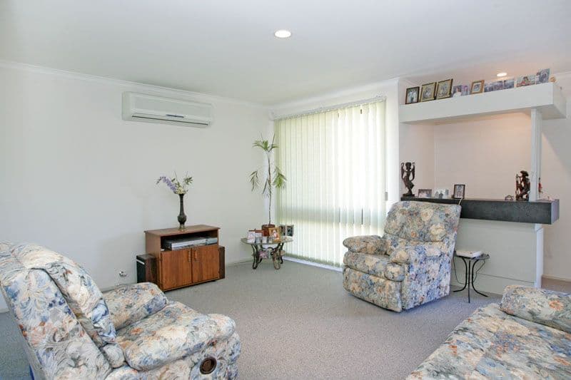 13 Finch Place, BATEAU BAY NSW 2261, Bateau Bay - Thumbnail 2