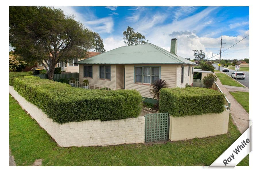 147 Cooma Street, QUEANBEYAN NSW 2620, Queanbeyan - Image 1