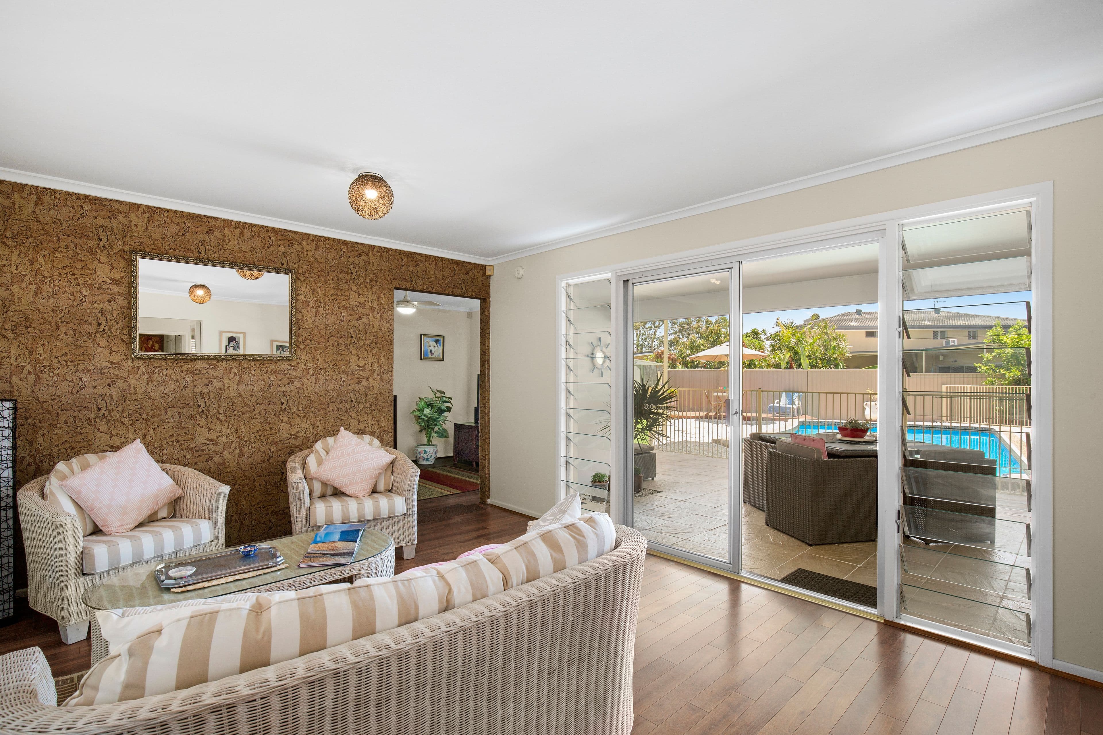 5 Denawen Street, Palm Beach QLD 4221, Palm Beach - Thumbnail 3