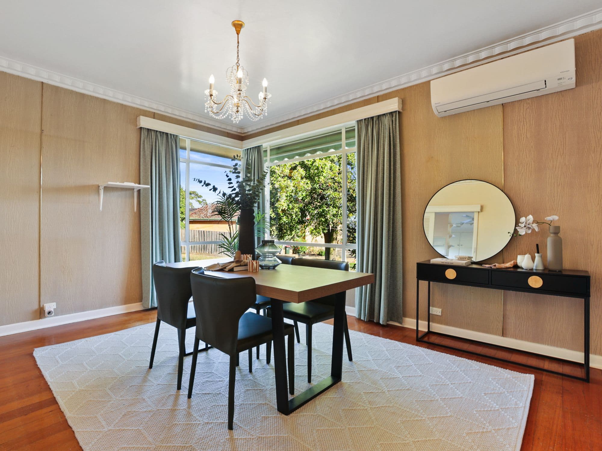 28 Sunhill Road, Mount Waverley VIC 3149, Mount Waverley - Thumbnail 3
