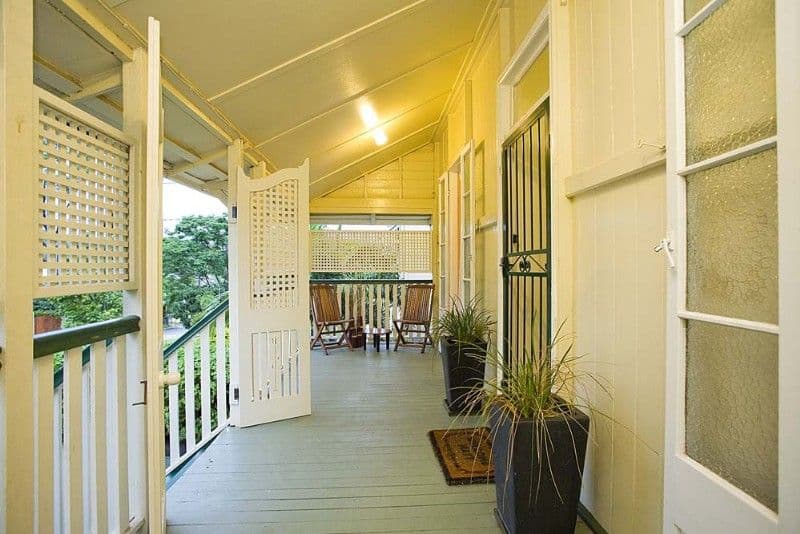 15 Beatrice Street, BARDON QLD 4065, Bardon - Thumbnail 2